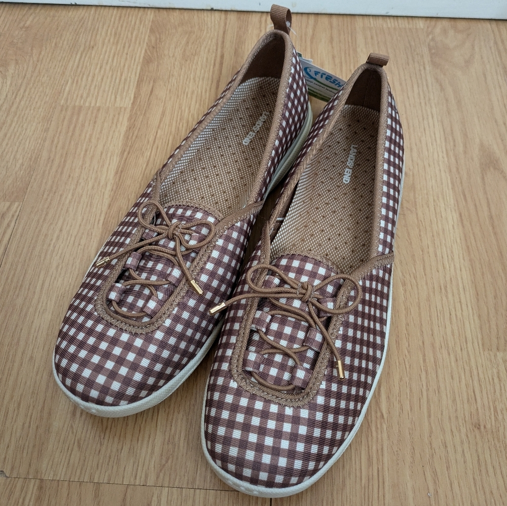 🆕 Land's End Women's Checkered Tan Brown White Flats Shoes Size 10 - Picture 12 of 16